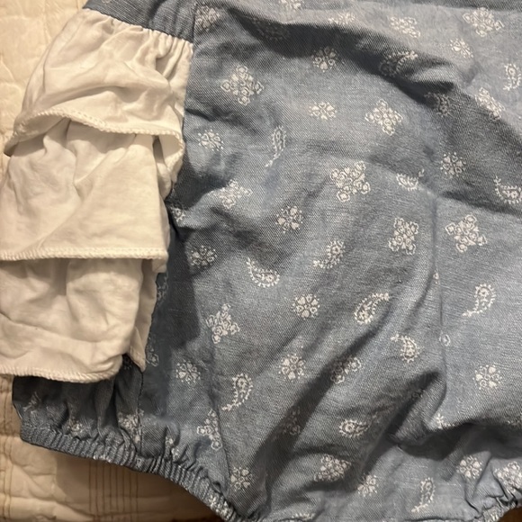 RicRac & Ruffles romper - Picture 2 of 5